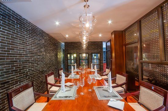 Damnak Lounge Fine Dining